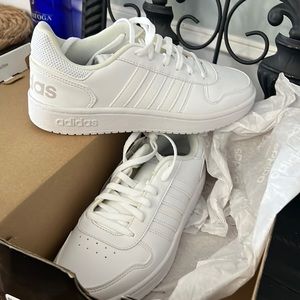 Women Adidas Hoops 2.0